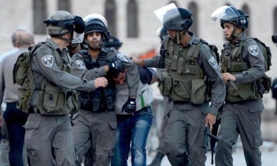 في أكتوبر: 43 أسيراً قاصراً تعرضوا للتنكديل خلال اعتقالهم ضرب وتنكيل