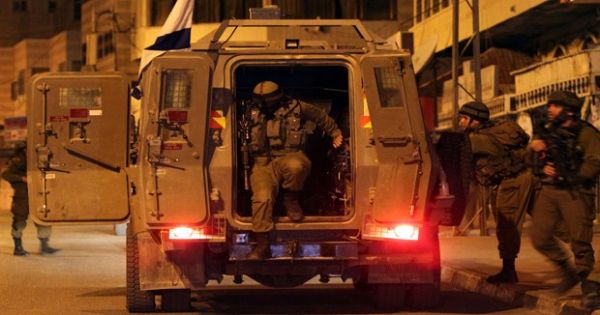 اعتقال مواطنَين بطريقة وحشية في نابلس اعتقالات