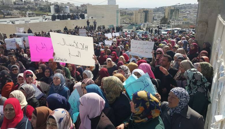 هل سيلتزم المعلمون باتفاق الاتحاد والحكومة؟ المعلمين