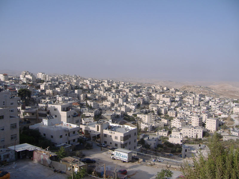الاحتلال يزعم العثور على أسلحة بالعيساوية العيساوية