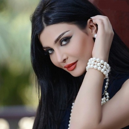 شذى حسون وأمل العوضي متهمتان بسرقة سيارة الفنانة الكويتية أمل العوضي