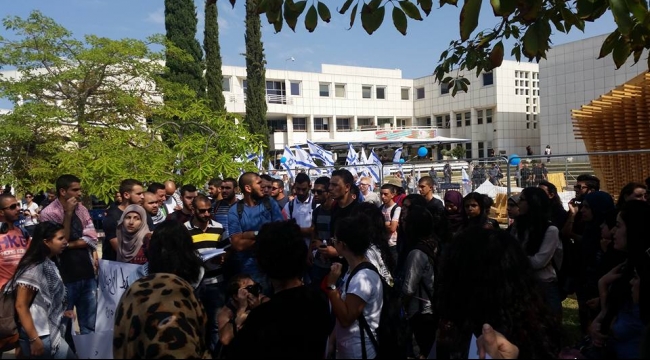 تظاهرة في جامعة "تل أبيب" ضد سياسة الاحتلال