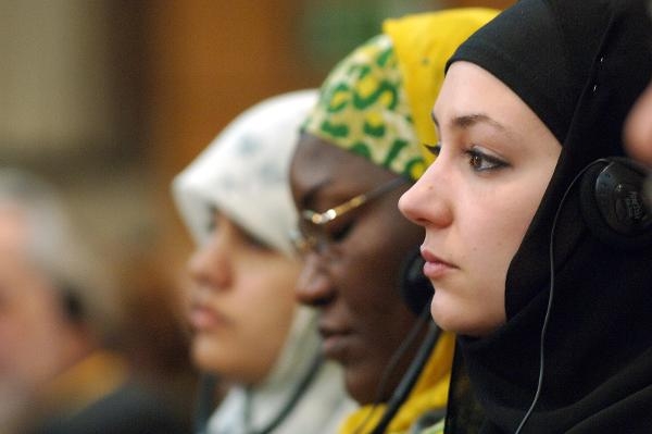 ألمانيا: محكمة تُلغي حظر الحجاب بالمدارس