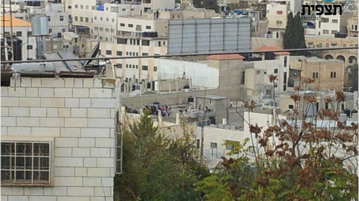 الإذاعة العبرية: إسرائيل وافقت على فتح محلات سكان الخليل المجاورة للحي اليهودي