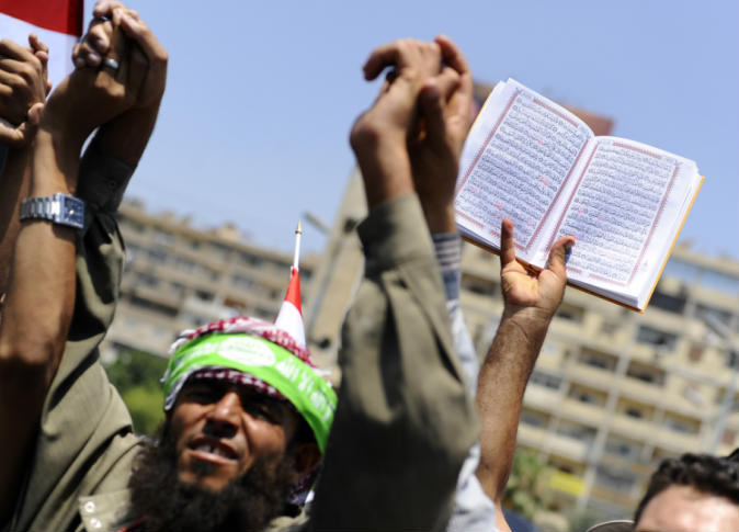 الرئاسة الفلسطينية تدين الحملات التي تستهدف الدين والوطن بمصر القران الكريم