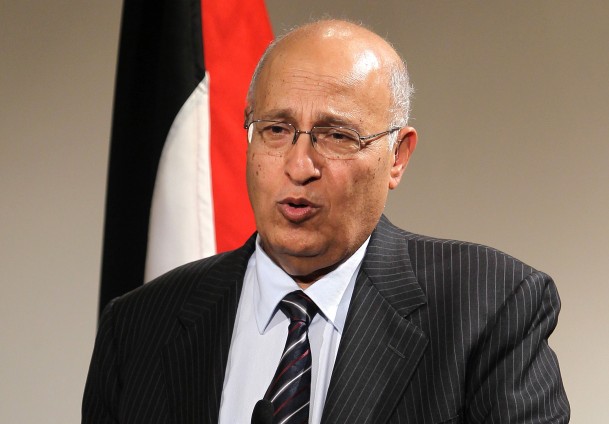 شعث: المفاوضات يجب أن تتم برعاية دولية عضو اللجنة المركزية لحركة فتح نبيل شعث