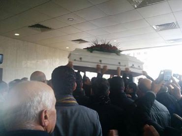 بالصور: انطلاق موكب جثمان الفنان عصام بريدي الفنان عصام بريدي