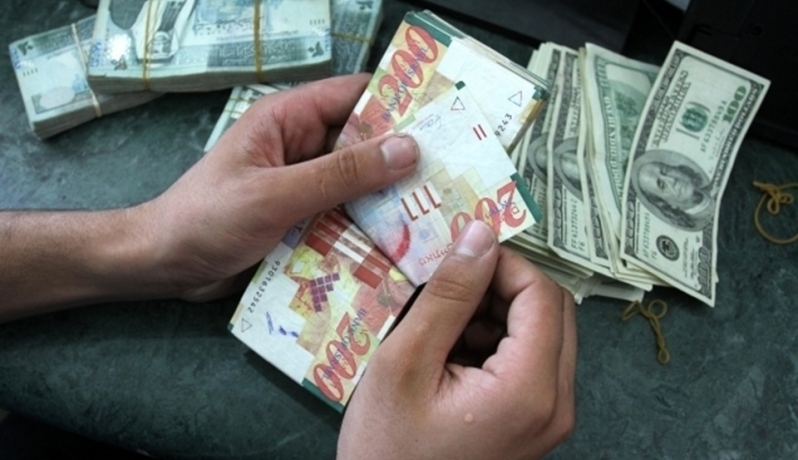 انخفاض أسعار صرف العملات عملات