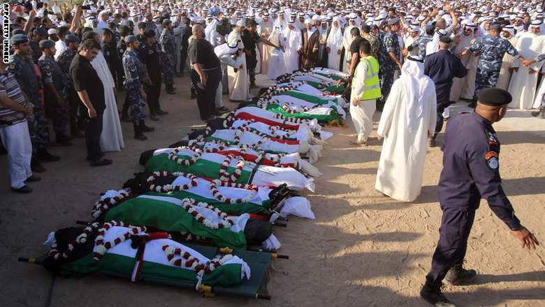 اعتقال ثلاثة أشقاء بالسعودية على صلة بهجوم مسجد الكويت