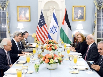 يديعوت تكشف تفاصيل "وثيقة مولخو الآغا"