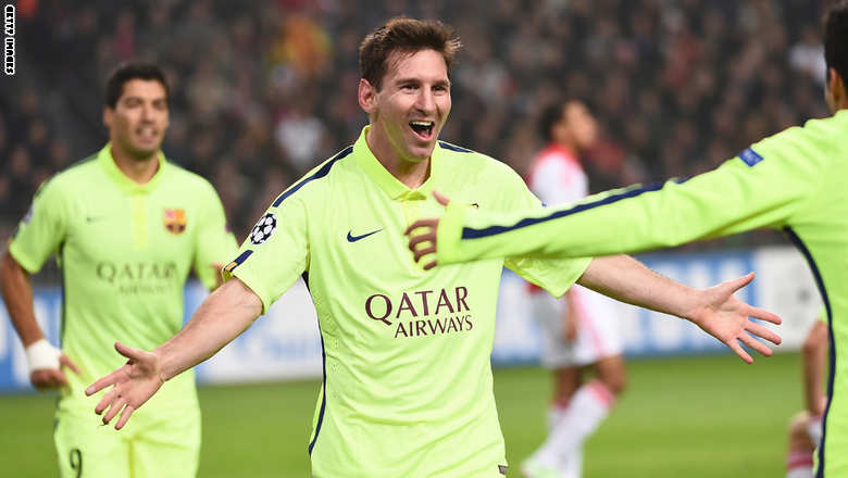 برشلونة يهزم أياكس أمستردام وميسي يعادل أهداف راؤول الـ71 بأبطال أوروبا ميسي