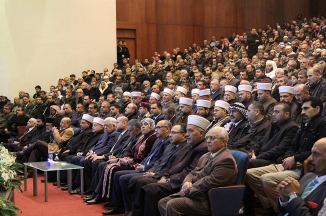 "الأوقاف" تطلق برنامج "جولات وعظية" "الأوقاف" تطلق برنامج "جولات وعظية"