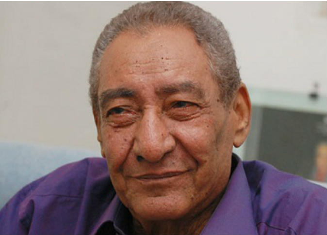 رحيل الشاعر المصري الكبير عبد الرحمن الأبنودي صورة الشاعر