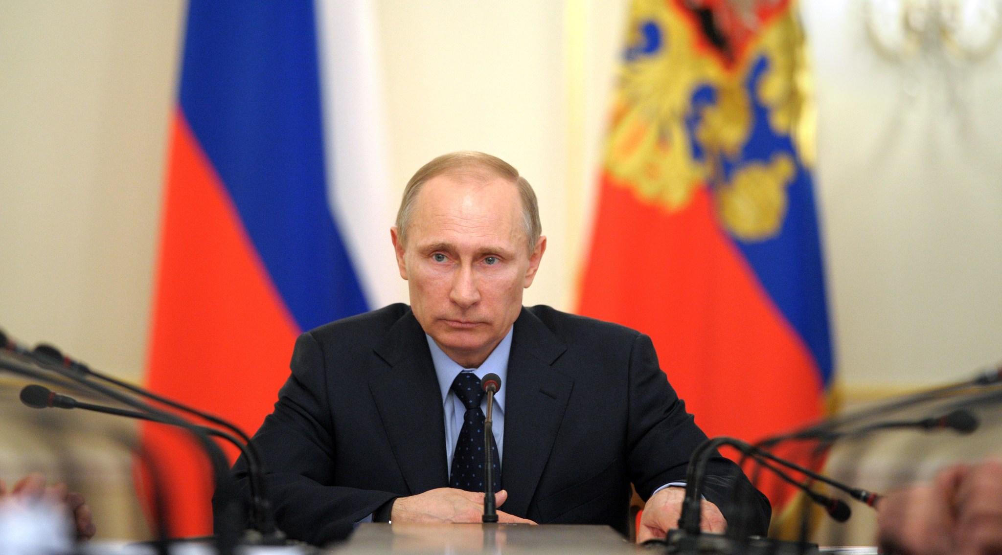 بوتين: العقوبات تؤثر بشكل "ملحوظ" على روسيا