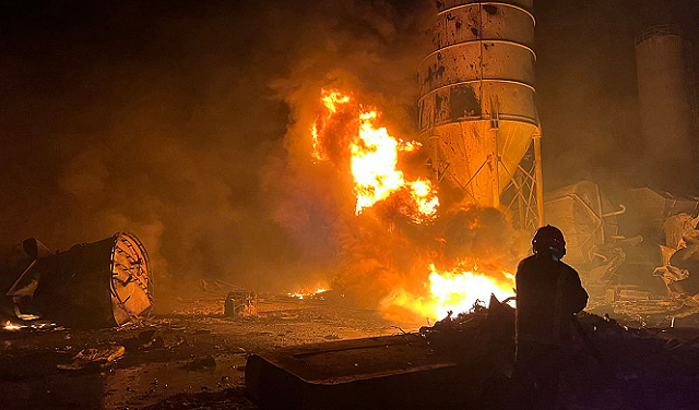 جنوبي لبنان: شهيدان بغارتين إسرائيليتين والاحتلال يعلن قتل "قائد بوحدة الرضوان"