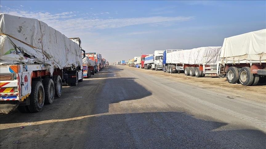 مسؤول إسرائيلي: الصلاحيات الكاملة في ملف مساعدات غزة ستظل بيدنا