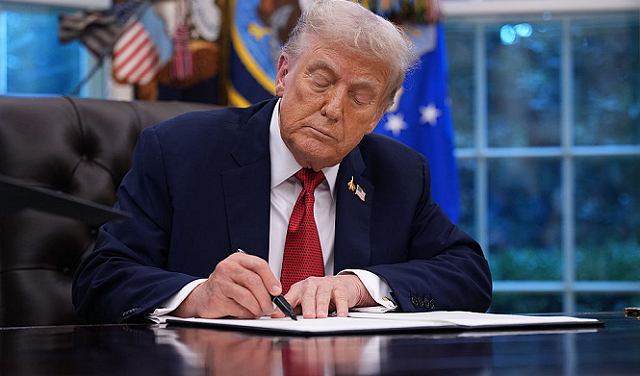 ترامب يباشر إجراءات تصنيف فروع من الإخوان المسلمين "منظمات إرهابية"