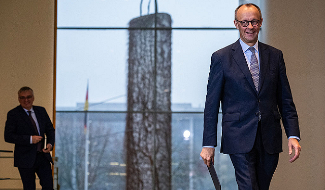 ميرتس يزور إسرائيل لتعزيز العلاقة "الخاصة" بين البلدين