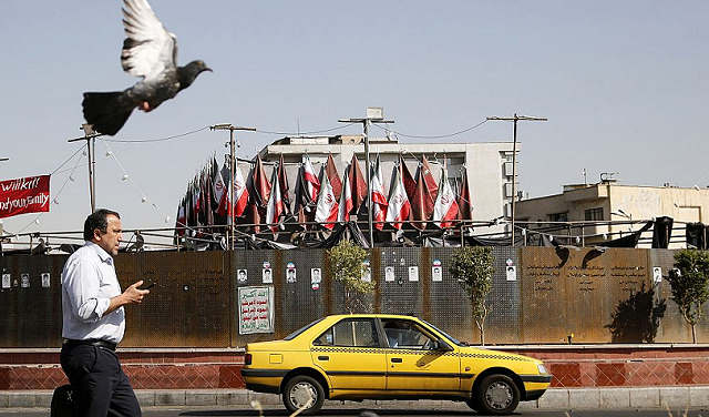 إيران تدعو لإنشاء آلية أمنية إقليمية "بعيدا عن الضغوط الخارجية"