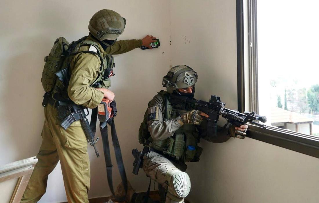 إصابة شاب باشتباكات مسلحة عنيفة مع قوات الاحتلال في جنين