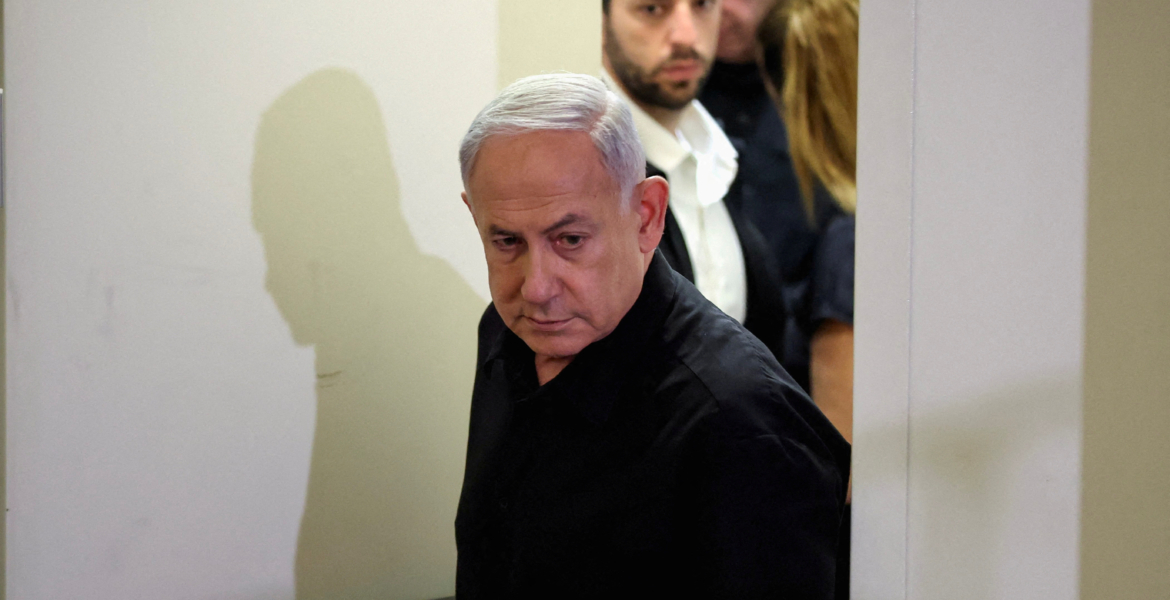 “الهدنة قد تصل لـ 10 أيام”.. صحيفة إسرائيلية تنشر نص قرار مجلس الوزراء بشأن صفقة التبادل مع حماس