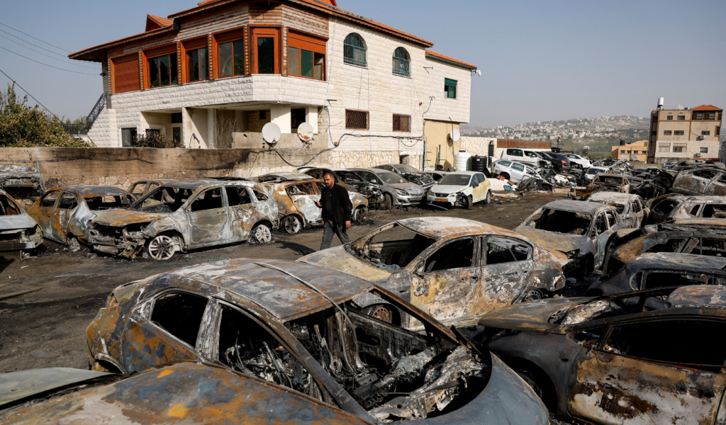 بريطانيا تمنع دخول المسؤولين عن عنف المستوطنين ضد الفلسطينيين.. طالبت الاحتلال بالتحرك ومحاسبة الجناة