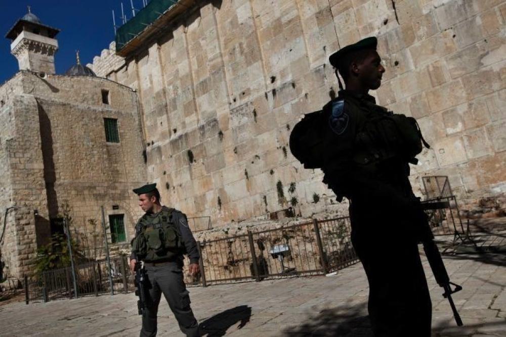 الاحتلال يواصل إغلاق المسجد الإبراهيمي في الخليل بحجة الأعياد اليهودية