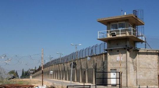 الهيئة القيادية العليا لأسرى "الجهاد" تحذر من استشهاد المعتقل المضرب خلوف