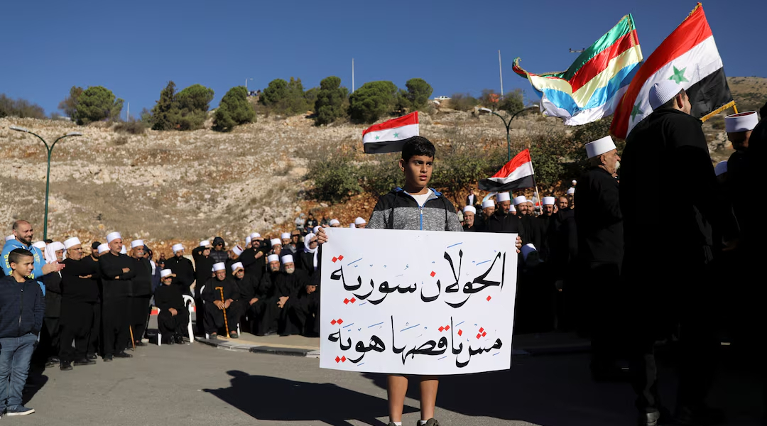 سكانها يرفضون الحكم الإسرائيلي.. إليك ما نعرفه عن قرية مجدل شمس السورية المحتلة
