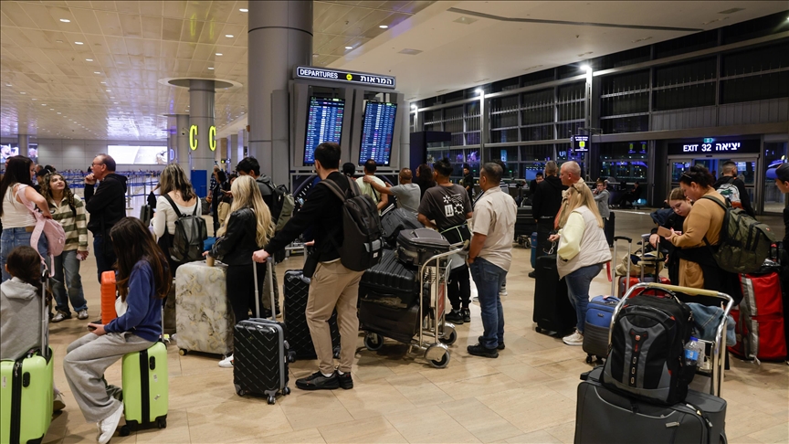 ترقُّب ردّ إيران يثير رعب الإسرائيليين.. ارتفاع في طلب الكحول والمهدئات وتخزين الأطعمة، والجميع يريد الهرب