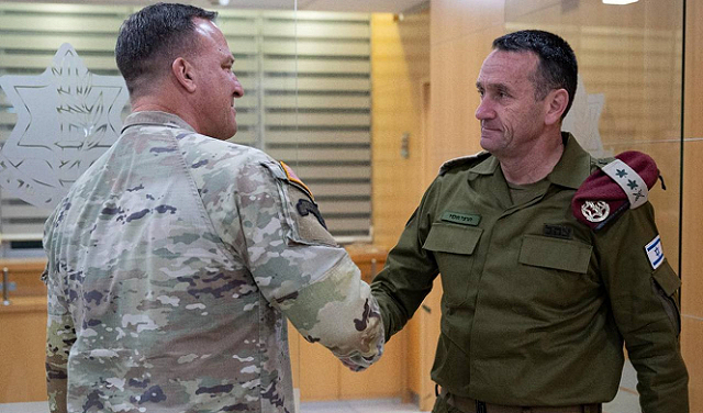 قائد سنتكوم زار تل أبيب بظل تهديدات إيرانية بـ"هجوم شديد" على إسرائيل