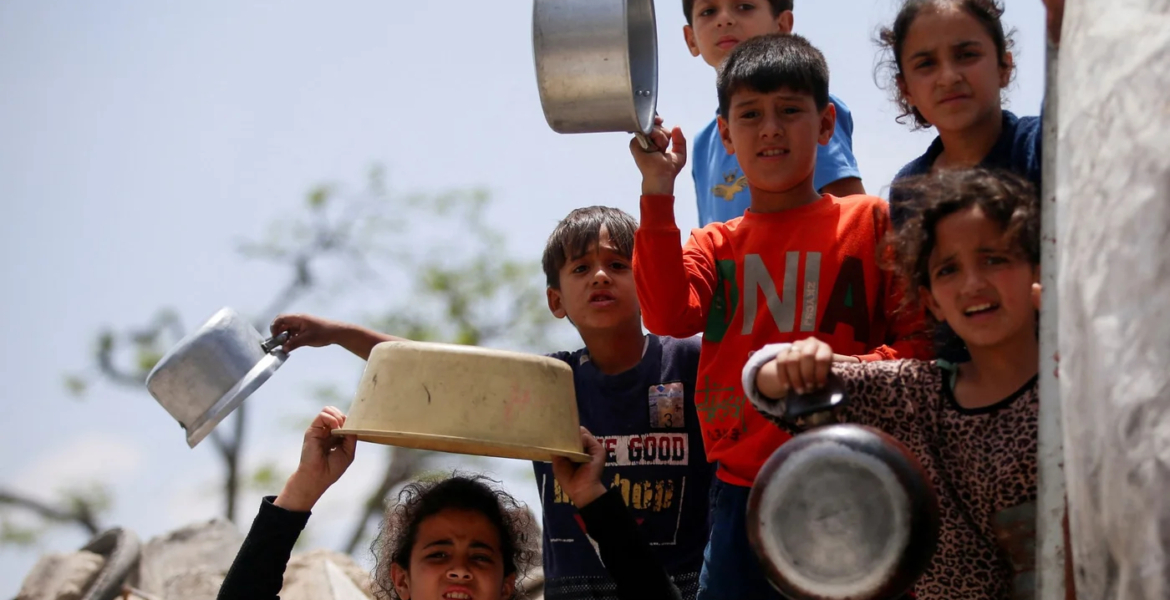 لعنة التجويع تكسر جدار الصمت.. كيف حولت حرب الإبادة في غزة أصدقاء “إسرائيل” إلى خصوم لها؟