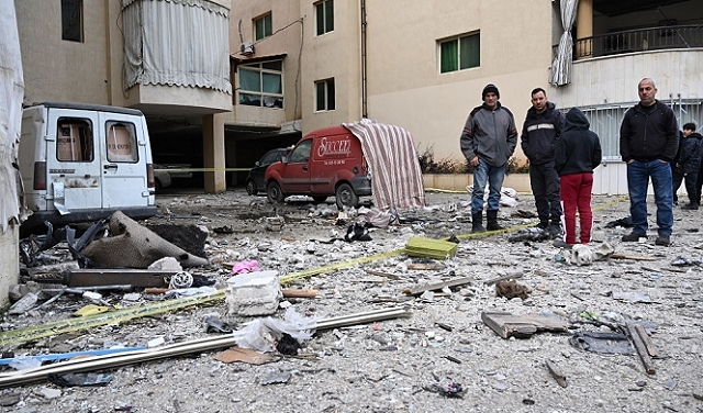 "حزب الله" يستهدف مواقع عسكرية ويعلن تحقيق إصابات.. قصف إسرائيلي في لبنان وسورية