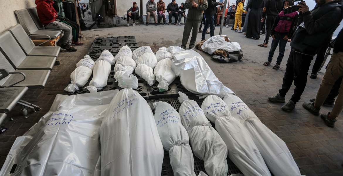 حصيلة جديدة لضحايا العدوان في غزة.. والقسام تعلن قصف مواقع للاحتلال بوابل من الصواريخ من لبنان