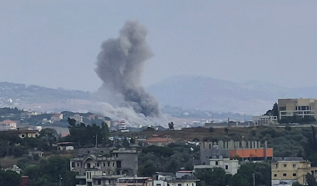 تصعيد إسرائيلي في جنوب لبنان: 3 شهداء في غارة استهدفت مركبة