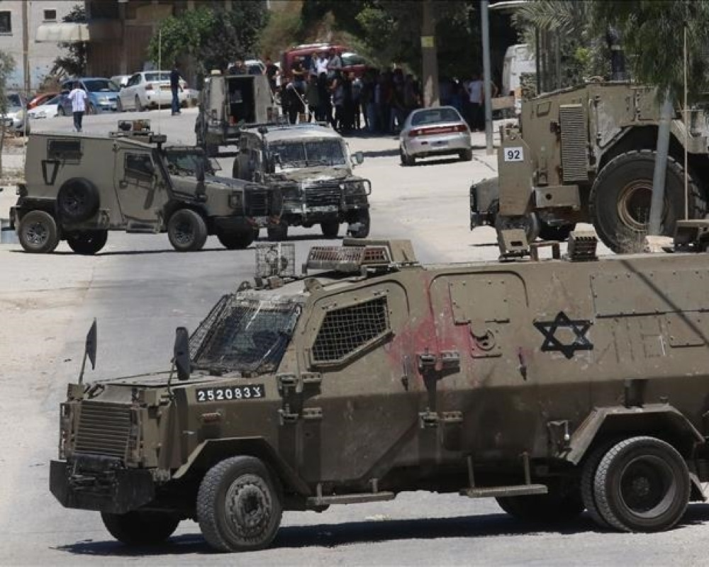 نابلس: 6 إصابات نتيجة الاعتداء بالضرب خلال اقتحام الاحتلال بلدة برقة