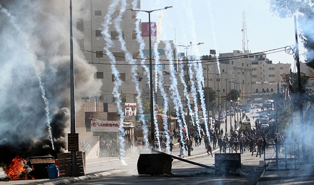 إصابات في مواجهات مع الاحتلال في مخيم الدهيشة جنوب بيت لحم