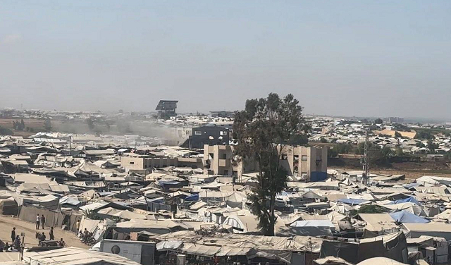 غزة: شهيدان وجرحى بنيران وقصف الاحتلال بعدة مناطق