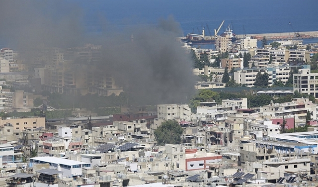 4 قتلى في تجدد الاشتباكات بمخيم عين الحلوة.. وميقاتي يهاتف عباس