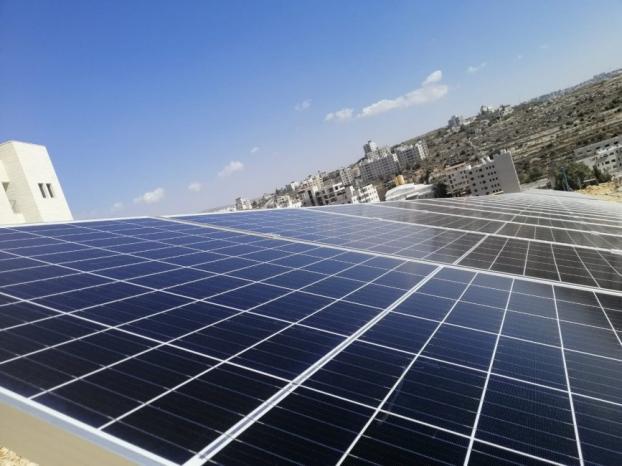 مجموعة بنك فلسطين وشركة نابكو لصناعة الألمنيوم والبروفيلات يعلنان إئتلافهما في تأسيس شركة "قدرة" لحلول الطاقة النظيفة