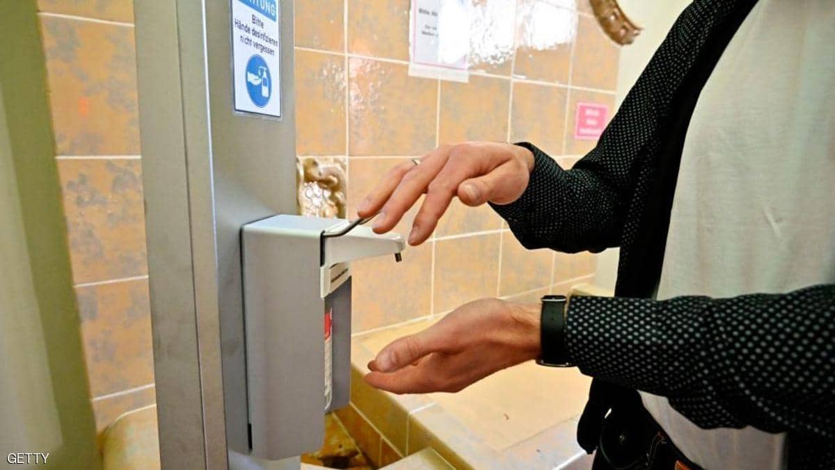 دراسة تكشف مخاطر "المبالغة" في استخدام معقمات الأيدي