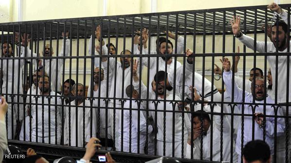 مصر: اعدام 12 يقضية مقتل ضابط في مصر اعدام مصر