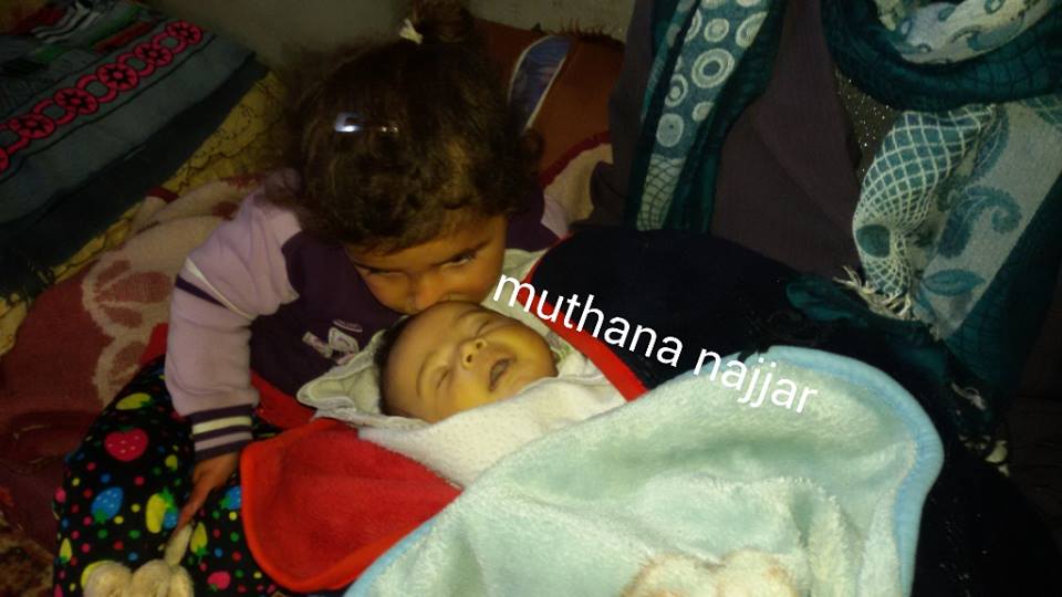 عادل..الضحية الثانية للبرد القارس في غزة عادل