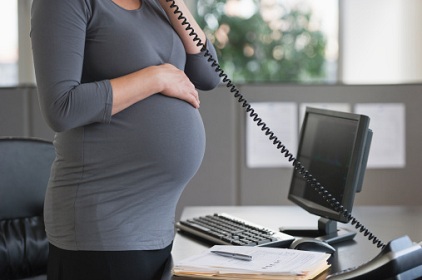 نصائح للمرأة الحامل العاملة مرأة حامل