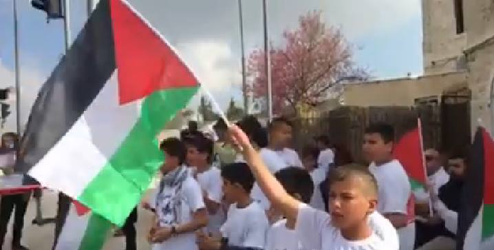 أطفال مقدسيون يتصدون للماراثون التهويدي أطفال مقدسيون