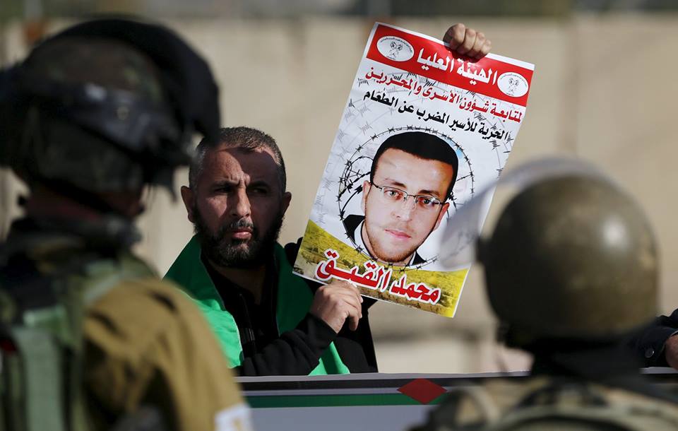  أسرى حماس يهددون بـ "رد غير تقليدي" في حال استشهاد القيق