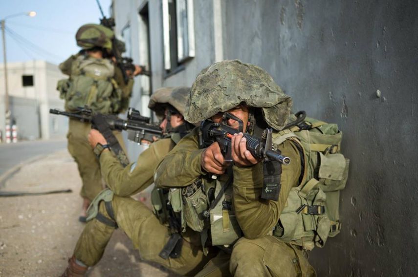 الجيش الإسرائيلي يجري تدريبات عسكرية بالضفة