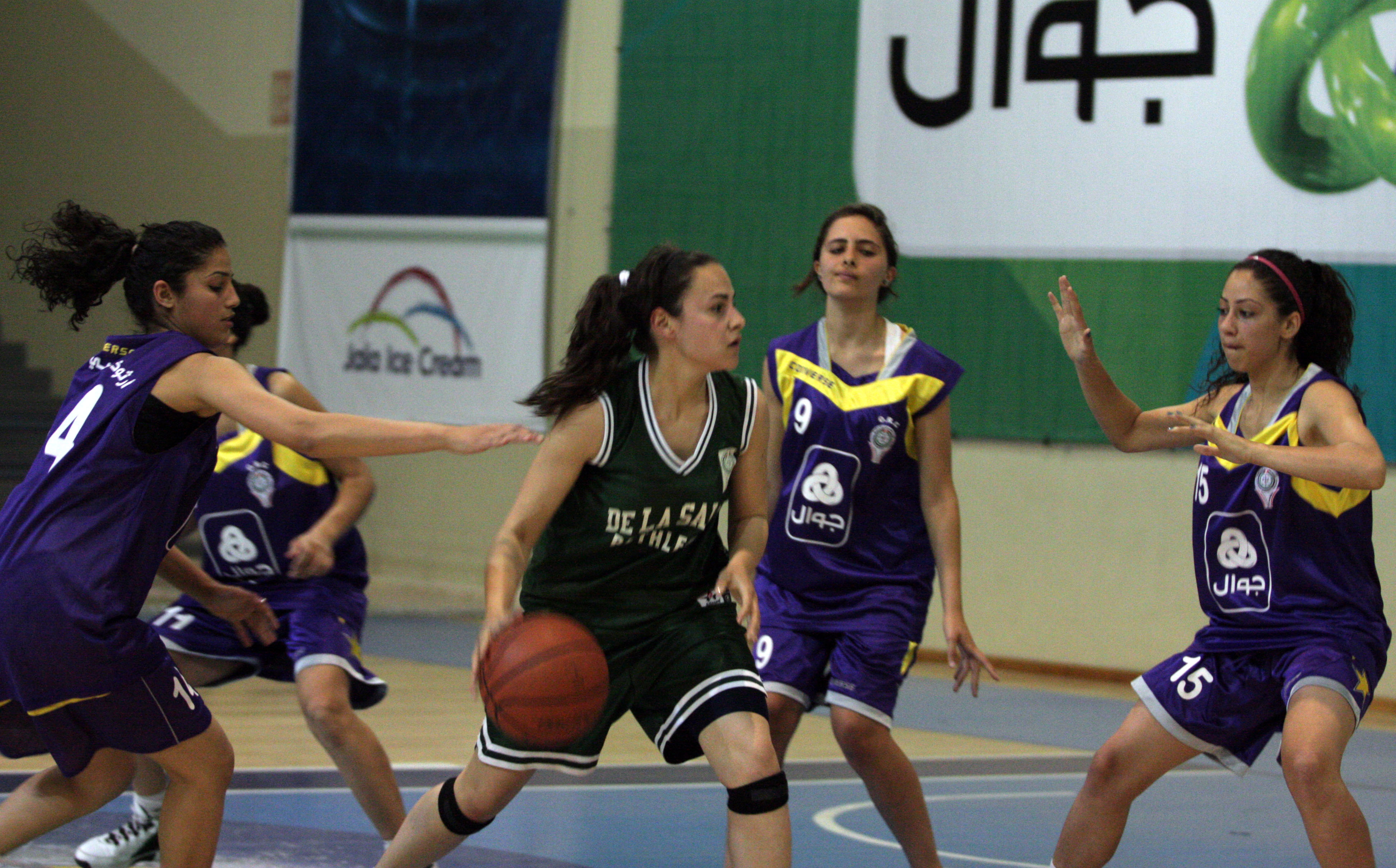 تربية جنوب نابلس تحصد لقب بطولة كرة السلة للإناث