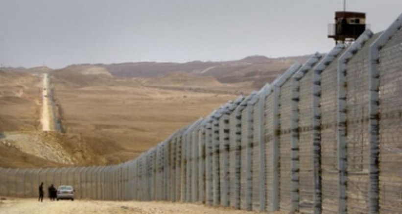 فرنسا تطالب إسرائيل بالتراجع عن إقامة سياج فاصل غرب القدس