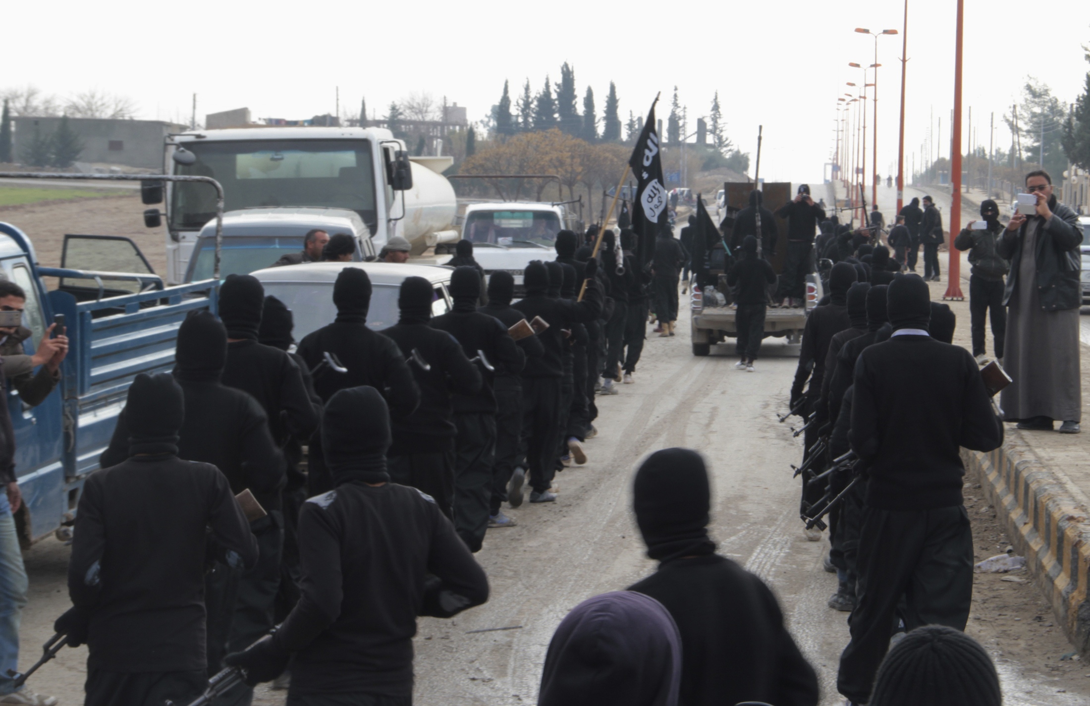 قيادي عراقي: إخراج داعش من الرمادي سيستغرق أيامًا